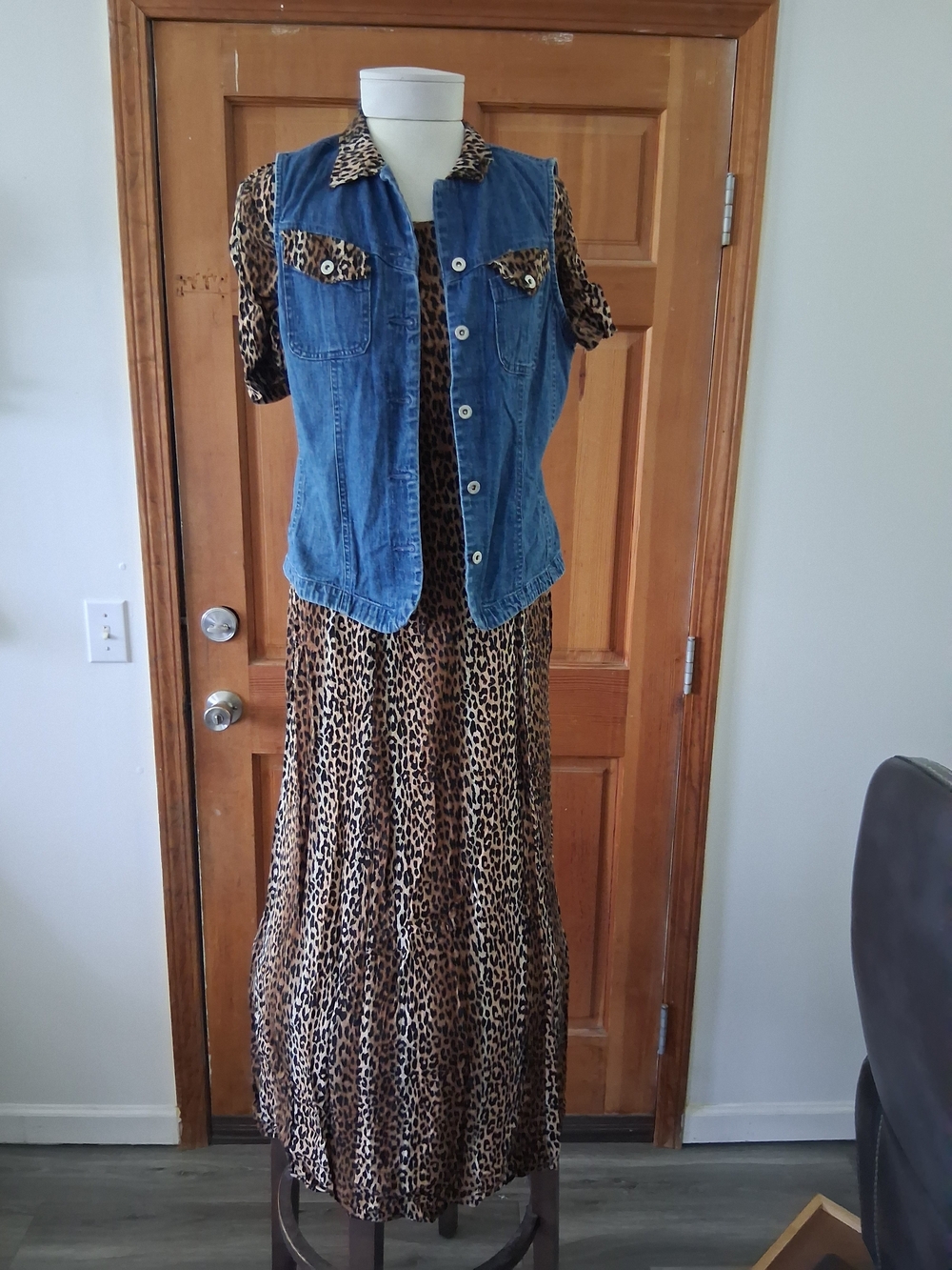 Leopard Print Maxi Dress in Brown and Black With Denim Jacket.